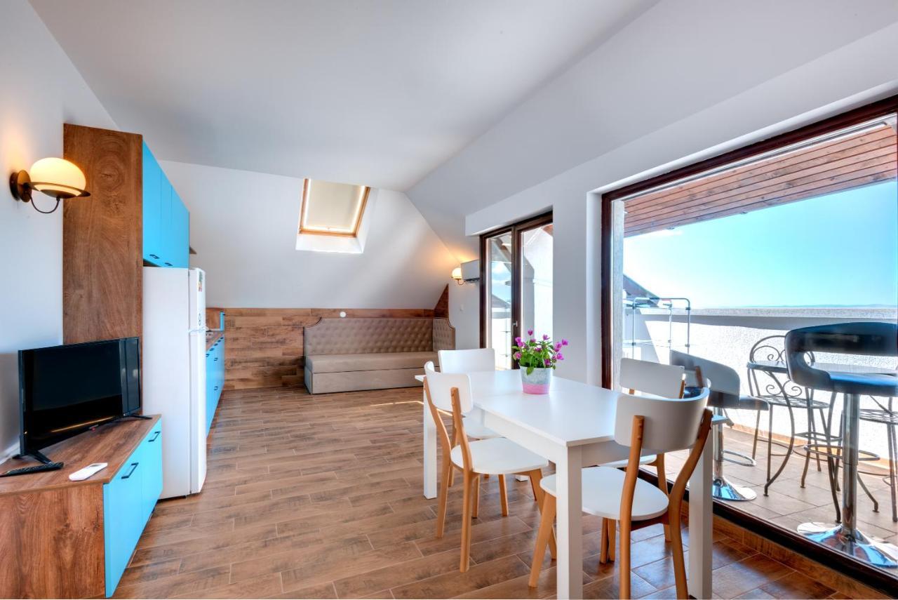 Panorama Blue Family Hotel And Free Parking Νεσέμπαρ Εξωτερικό φωτογραφία