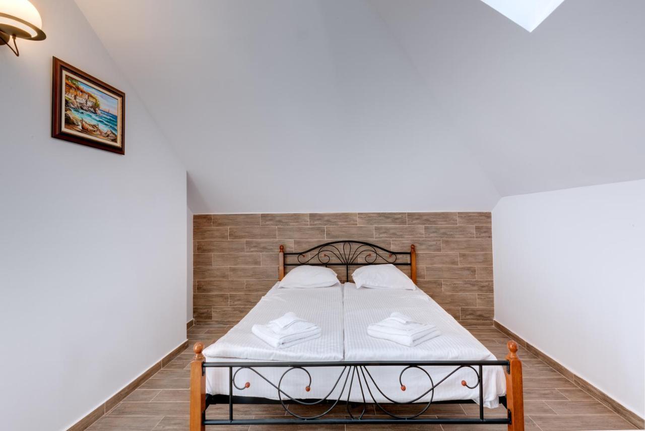 Panorama Blue Family Hotel And Free Parking Νεσέμπαρ Εξωτερικό φωτογραφία