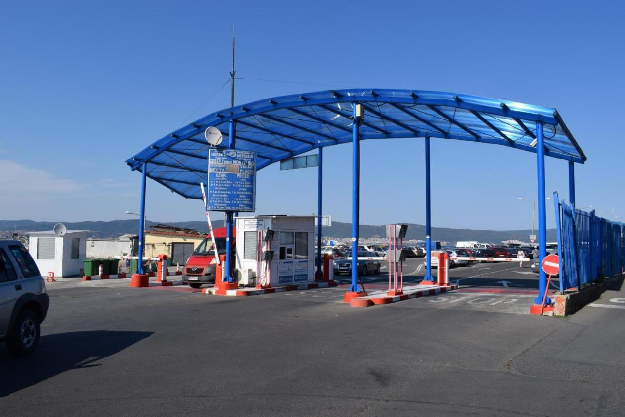Panorama Blue Family Hotel And Free Parking Νεσέμπαρ Εξωτερικό φωτογραφία