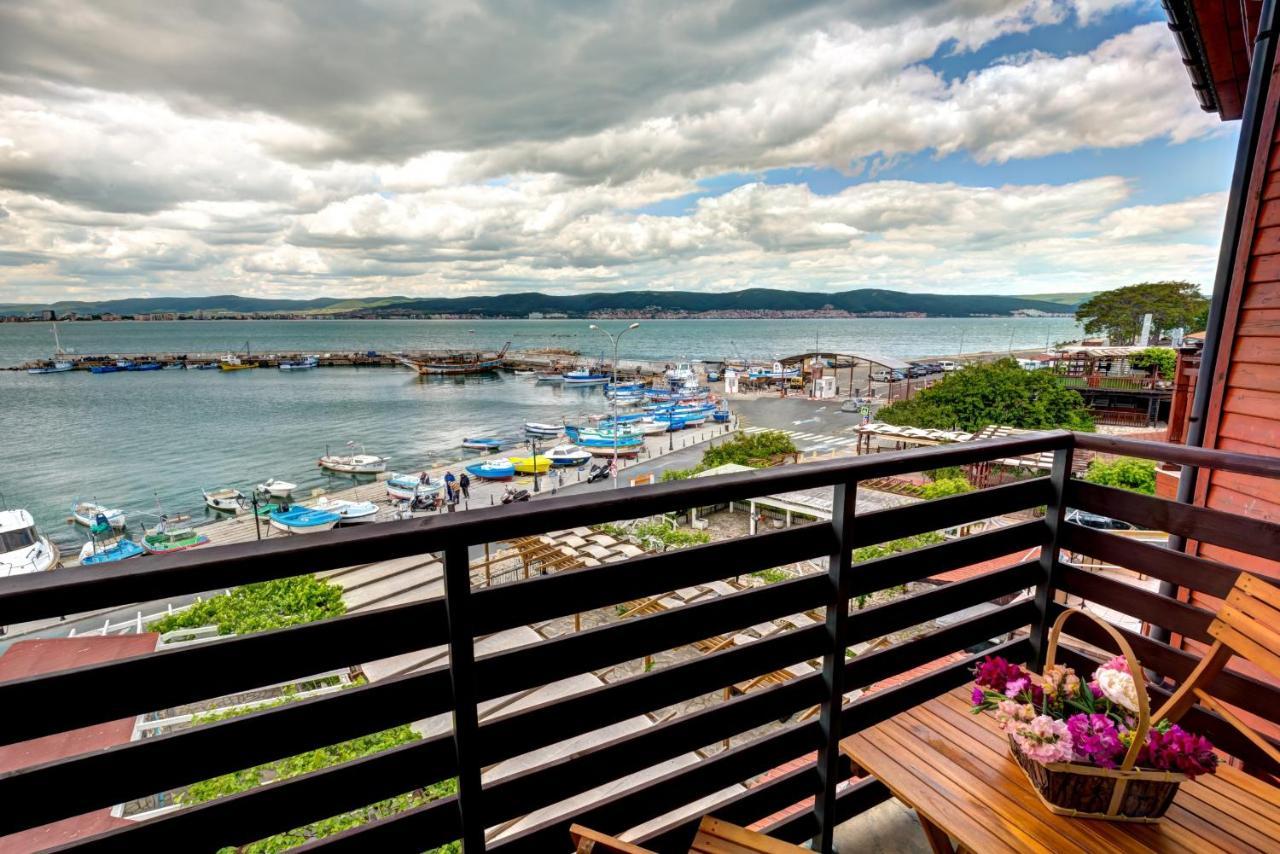 Panorama Blue Family Hotel And Free Parking Νεσέμπαρ Εξωτερικό φωτογραφία